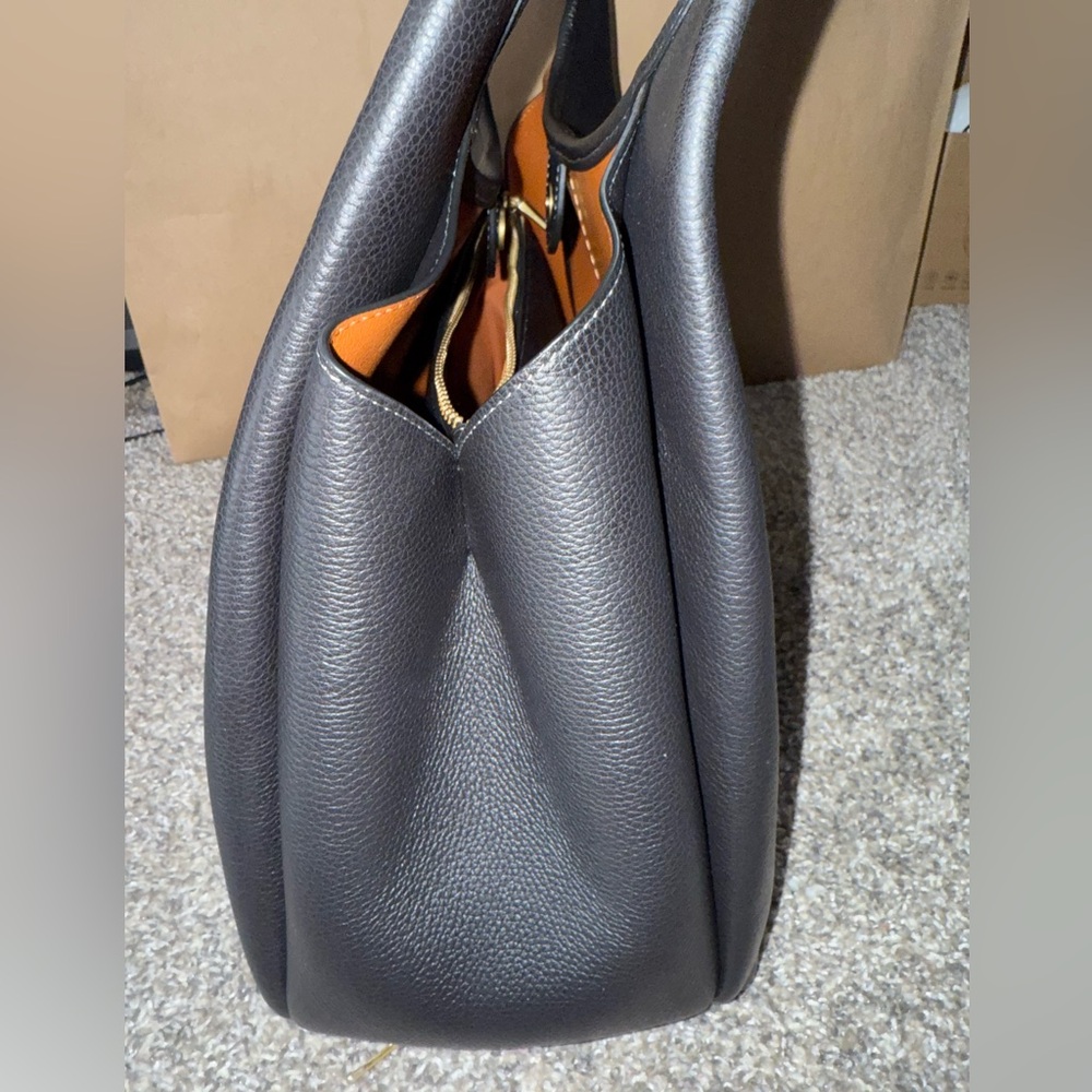 🔥Coach Lana Large Shoulder Bag🔥 - Picture 14 of 14